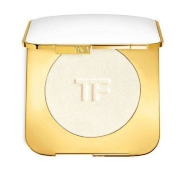 Tom Ford radiant perfecting powder color 01 Gilt Glow new LIMITED EDITION - Picture 1 of 9
